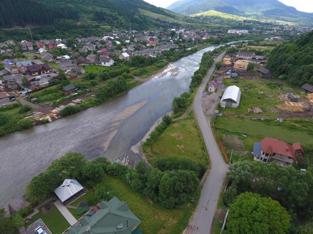 Садиба У Брусків Mizhhirya  Buitenkant foto